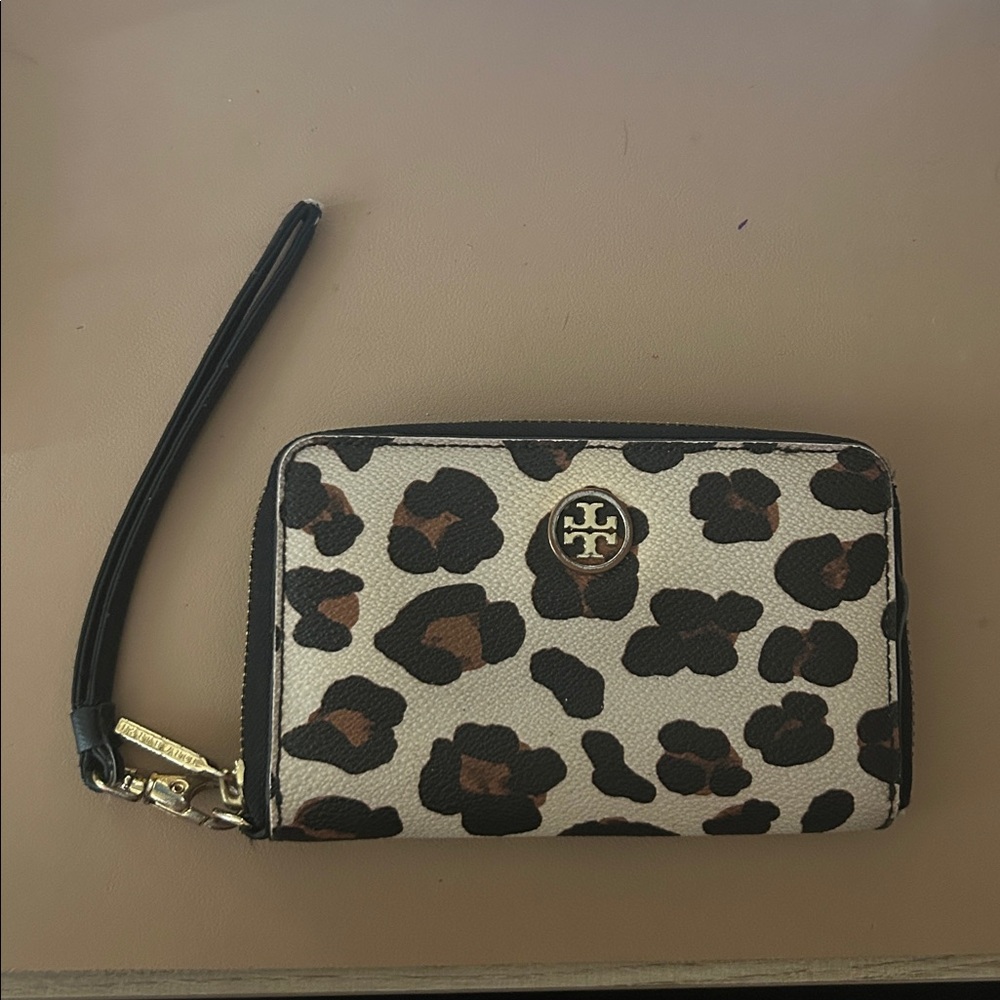 Tory Burch Black and Tan Leopard wallet